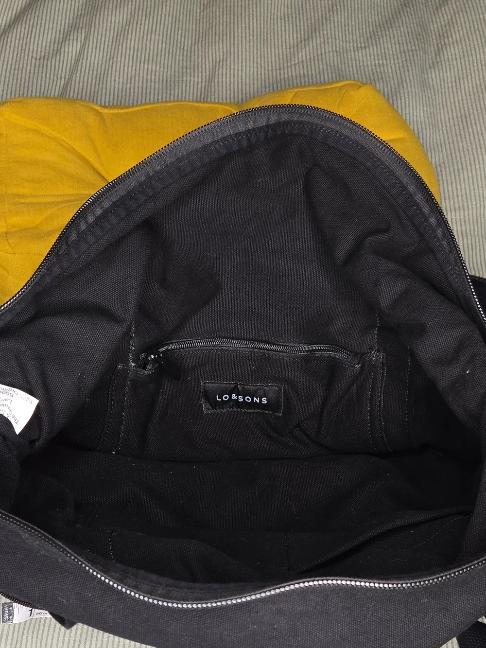 Men's Black Lo And Sons Travel Duffel Bag - Carry Duffel
